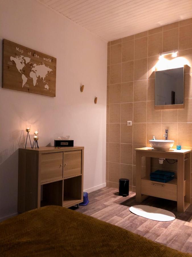 Chambre Double Avec Salle De Bain Privative Cognac Exterior foto